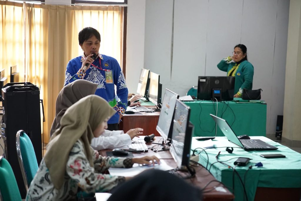 Dokumentasi Pelaksanaan UTBK SIMANILA 2025 Hari Ketiga (4)
